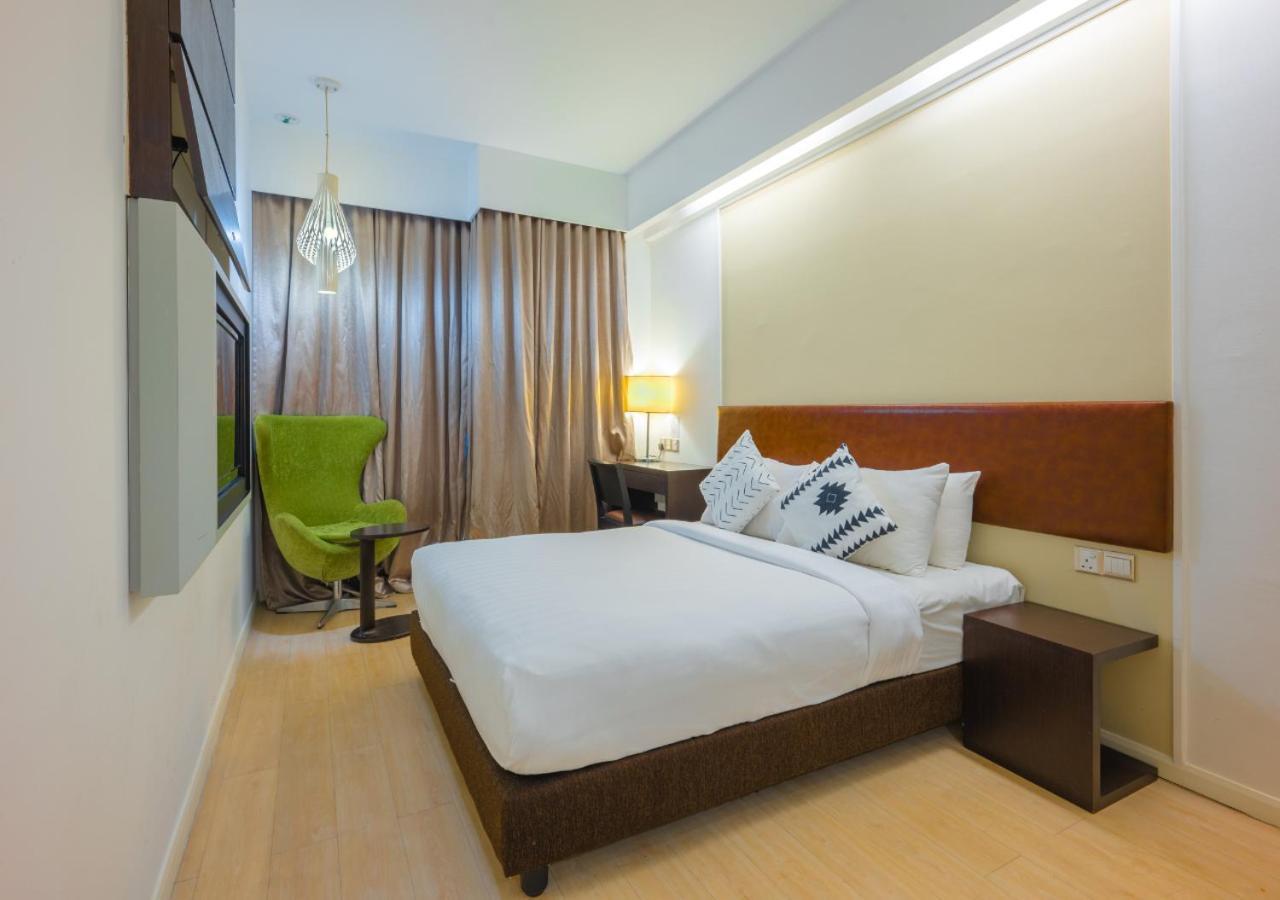 Greystone Centrestage Pj Hotel Petaling Jaya Exterior photo